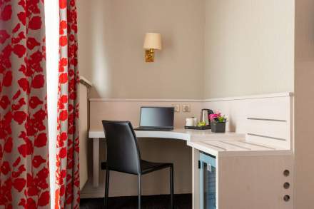 Hôtel Mulhouse Centre avec Parking · Hôtel Bristol